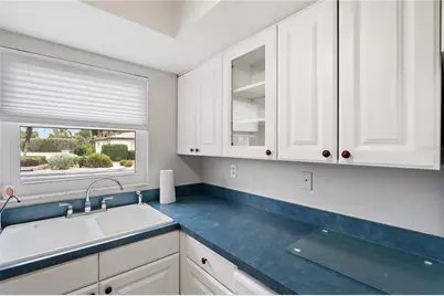 2802 Swifton Drive #V102, Sarasota, FL 34231 - Photo 9