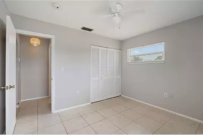 2802 Swifton Drive #V102, Sarasota, FL 34231 - Photo 17