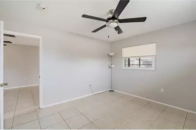 2802 Swifton Drive #V102, Sarasota, FL 34231 - Photo 13