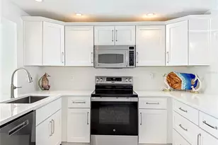307 68th, Holmes Beach, FL 34217 - Photo 21