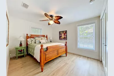 307 68th, Holmes Beach, FL 34217 - Photo 33