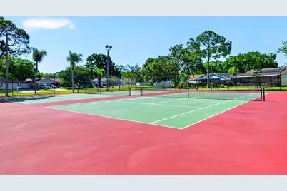 549 Longwood Circle, Oldsmar, FL 34677 - Photo 65