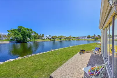 4603 Lexington Circle, Bradenton, FL 34210 - Photo 17