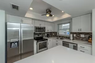 101 Park Blvd S, Venice, FL 34285 - Photo 11
