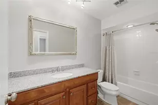 1801 70th St W, Bradenton, FL 34209 - Photo 17