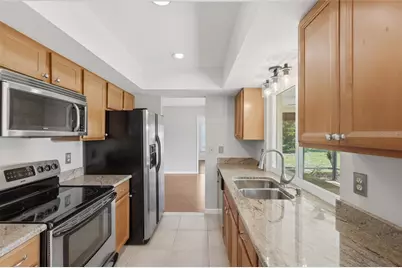 1801 70th Street W, Bradenton, FL 34209 - Photo 9