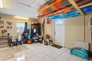 6308 5th St W, Bradenton, FL 34207 - Photo 47