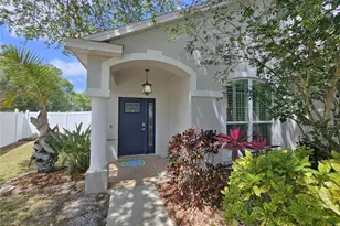 12250 Hollybush Terrace, Lakewood Ranch, FL 34202 - Photo 3