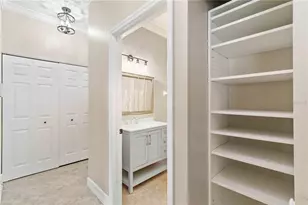 12250 Hollybush Terrace, Lakewood Ranch, FL 34202 - Photo 25