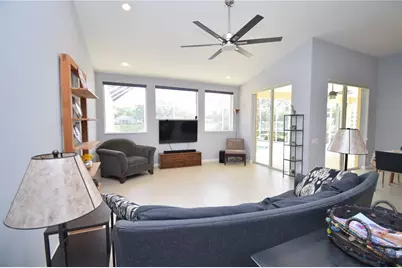 6556 Meandering Way, Lakewood Ranch, FL 34202 - Photo 13