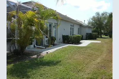 5303 E 97th Street Circle E #0, Bradenton, FL 34211 - Photo 3