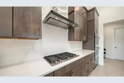 4709 Cedron Court, Sarasota, FL 34240 - Photo 19