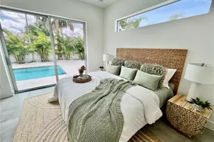 2532 Fruit Tree Dr, Sarasota, FL 34239 - Photo 25