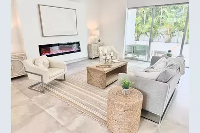 2532 Fruit Tree Drive, Sarasota, FL 34239 - Photo 11