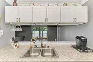 3802 59th Ave W, Bradenton, FL 34210 - Photo 17