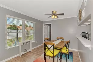 3802 59th Ave W, Bradenton, FL 34210 - Photo 9