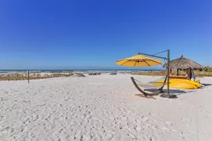 915 Seaside Dr, Sarasota, FL 34242 - Photo 47