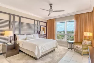 915 Seaside Dr, Sarasota, FL 34242 - Photo 17