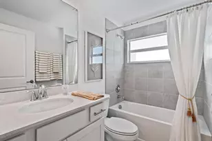 12390 Wellen Golf St, Venice, FL 34293 - Photo 19