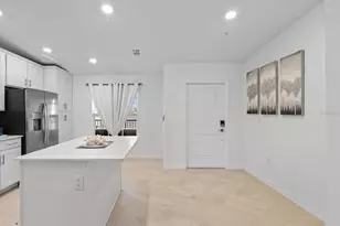 12390 Wellen Golf St, Venice, FL 34293 - Photo 11