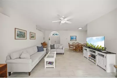 5430 Matthew Court, Sarasota, FL 34231 - Photo 9