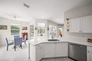 5430 Matthew Ct, Sarasota, FL 34231 - Photo 15