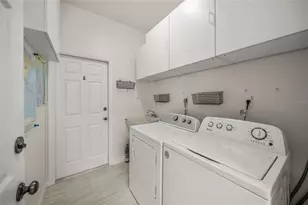 5430 Matthew Ct, Sarasota, FL 34231 - Photo 31