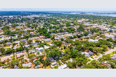 2215 Hibiscus Street, Sarasota, FL 34239 - Photo 61