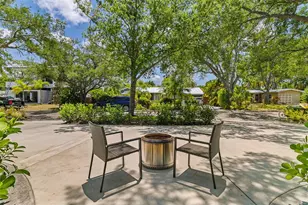 2215 Hibiscus St, Sarasota, FL 34239 - Photo 7