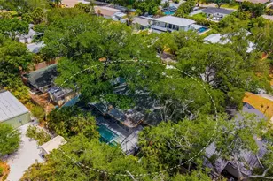 2215 Hibiscus St, Sarasota, FL 34239 - Photo 57