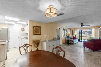 4119 61st Avenue Terrace W #102, Bradenton, FL 34210 - Photo 3