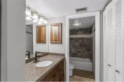 4119 61st Avenue Terrace W #102, Bradenton, FL 34210 - Photo 17