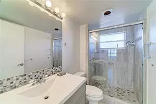 1257 S Portofino Dr, Sarasota, FL 34242 - Photo 31