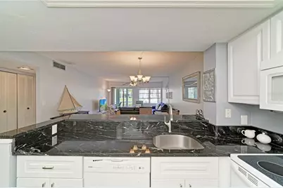 1257 S Portofino Drive #104, Sarasota, FL 34242 - Photo 15