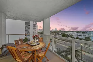 1111 N Gulfstream Ave, Sarasota, FL 34236 - Photo 29