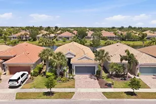 19454 Rizzuto St, Venice, FL 34293 - Photo 5