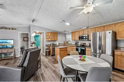 1000 Kings Highway #469, Port Charlotte, FL 33980 - Photo 13