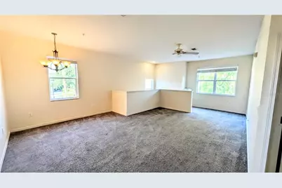 3711 Parkridge Circle #6-201, Sarasota, FL 34243 - Photo 5