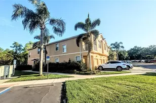 3711 Parkridge Cir, Sarasota, FL 34243 - Photo 3