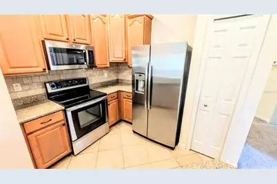 3711 Parkridge Circle #6-201, Sarasota, FL 34243 - Photo 9