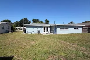 3219 Cambridge Dr, Sarasota, FL 34232 - Photo 25