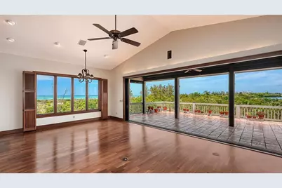 156 Emerson Drive, Sarasota, FL 34236 - Photo 11