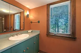 156 Emerson Dr, Sarasota, FL 34236 - Photo 45