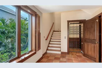 156 Emerson Drive, Sarasota, FL 34236 - Photo 7