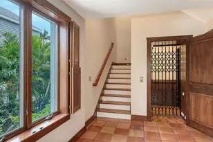 156 Emerson Dr, Sarasota, FL 34236 - Photo 7