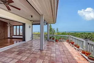 156 Emerson Dr, Sarasota, FL 34236 - Photo 15