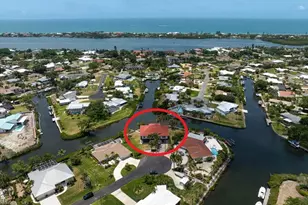 135 Tina Island Dr, Osprey, FL 34229 - Photo 3