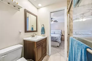 816 S Gondola Dr, Venice, FL 34293 - Photo 27