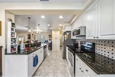 816 S Gondola Drive, Venice, FL 34293 - Photo 3