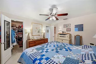 816 S Gondola Dr, Venice, FL 34293 - Photo 21